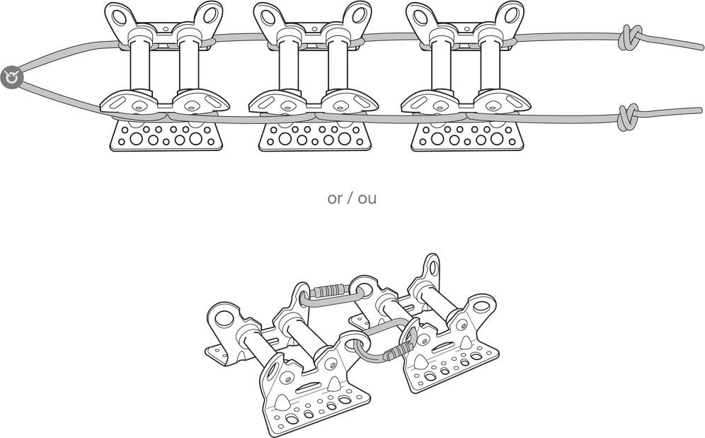 R005AA00 ROLLER COASTER Reversible rope protector on bearings for a moving rope