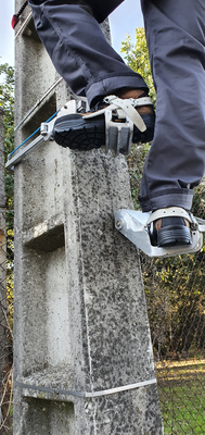D2001 Climbers for concrete poles