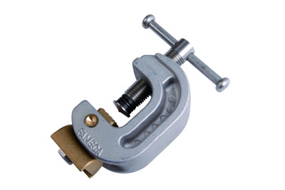 GTE25COS Earth clamp for pylon angle section with TFK connection