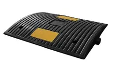 Rubber speed bump 