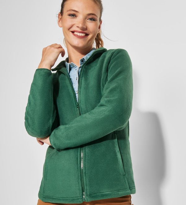 CQ6415 NEW ARTIC WOMAN 