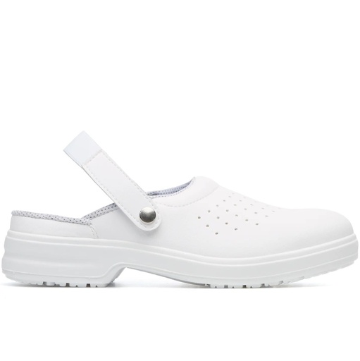 [A0121V00] 00A11 Clogs with Heel strap SB E A FO SRC (Perforated)
